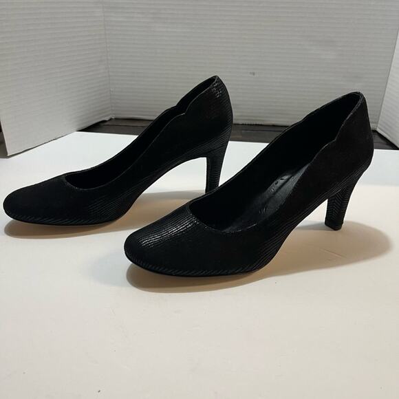 Vaneli‎ pumps sz 7.5 - Picture 1 of 7